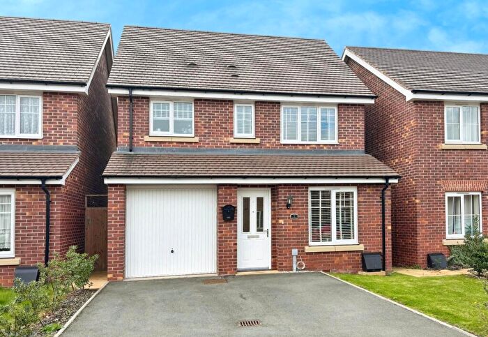 3 Bedroom Detached House For Sale In Nonsuch Avenue, Stratford-upon-Avon, CV37