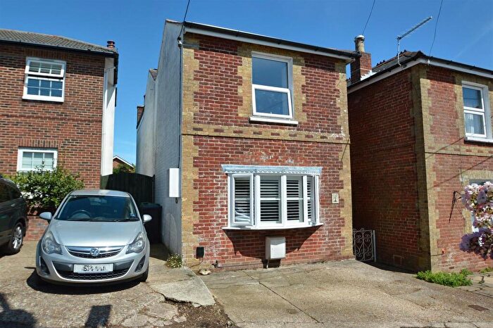 2 Bedroom Detached House For Sale In St Helens Village, PO33