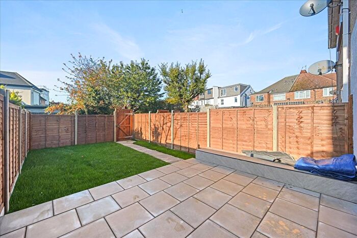 2 Bedroom Flat For Sale In Harrow Road, Wembley, HA9