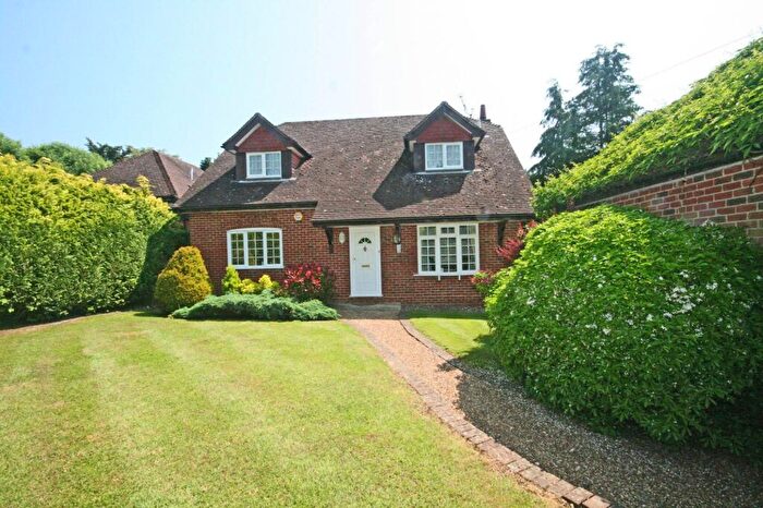 3 Bedroom Detached House To Rent In Howard Crescent, Seer Green, HP9