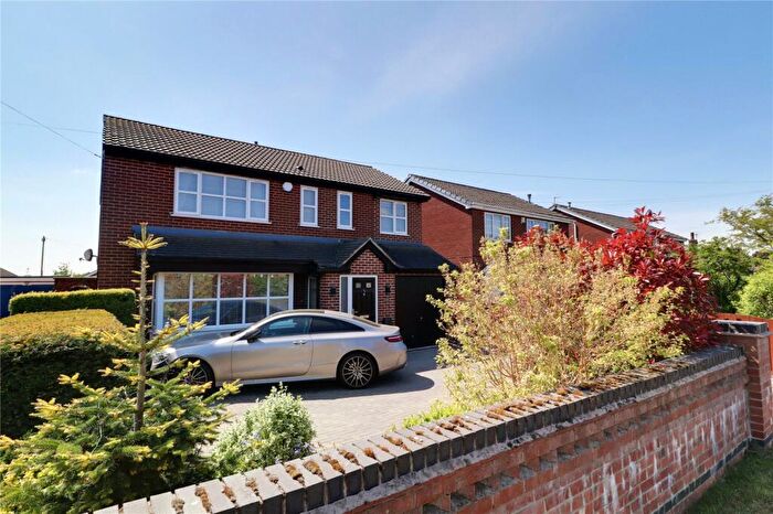 4 Bedroom Detached House For Sale In Akeferry Road, Westwoodside, Lincolnshire, DN9