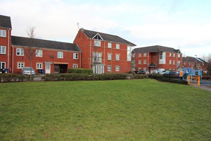 2 Bedroom Flat For Sale In Banbury, Oxfordshire, OX16