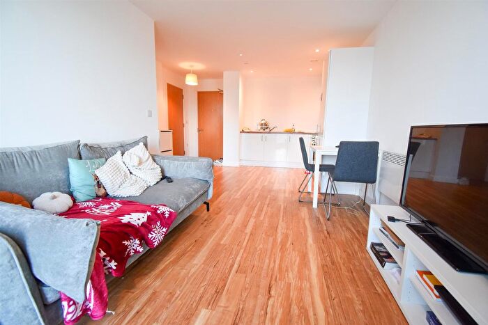 1 Bedroom Flat To Rent In Michigan Point, Michigan Avenue, Salford, M50