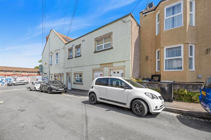 Studio For Sale In Witchell Road, Bristol, BS5