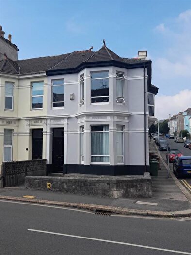 6 Bedroom House To Rent In Beaumont Road, Plymouth, PL4