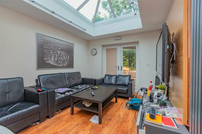 7 Bedroom Flat To Rent In Hubert Road, Selly Oak, Birmingham, B29