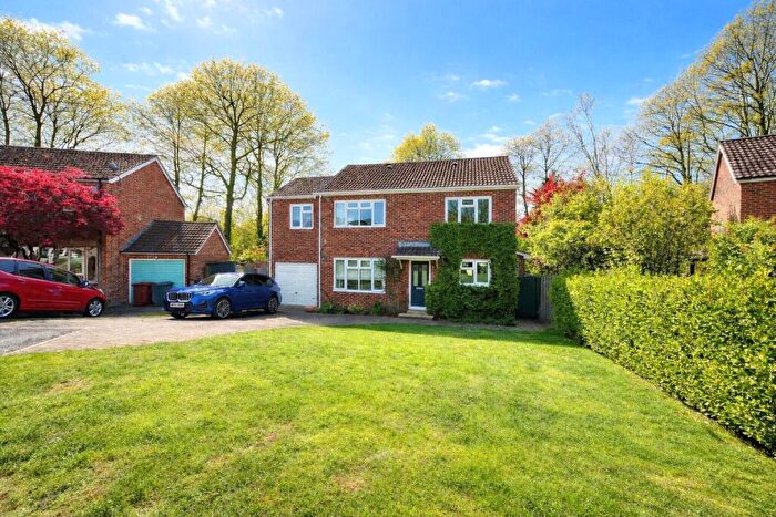 4 Bedroom Detached House For Sale In Ashton Cross, East Wellow, Romsey, Hampshire, SO51