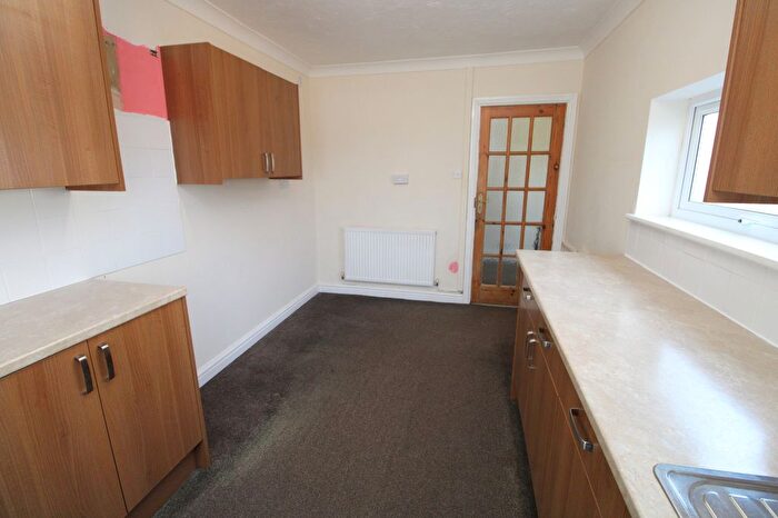 2 Bedroom Bungalow For Sale In Oakville Avenue, Rhyl, Denbighshire, LL18