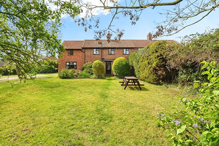 3 Bedroom Semi-Detached House For Sale In Queensway, Bungay, NR35