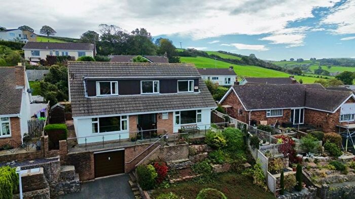 4 Bedroom Detached House For Sale In Peulwys Avenue, Old Colwyn, LL29