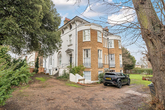 1 Bedroom Apartment For Sale In Church Terrace, London, SE13