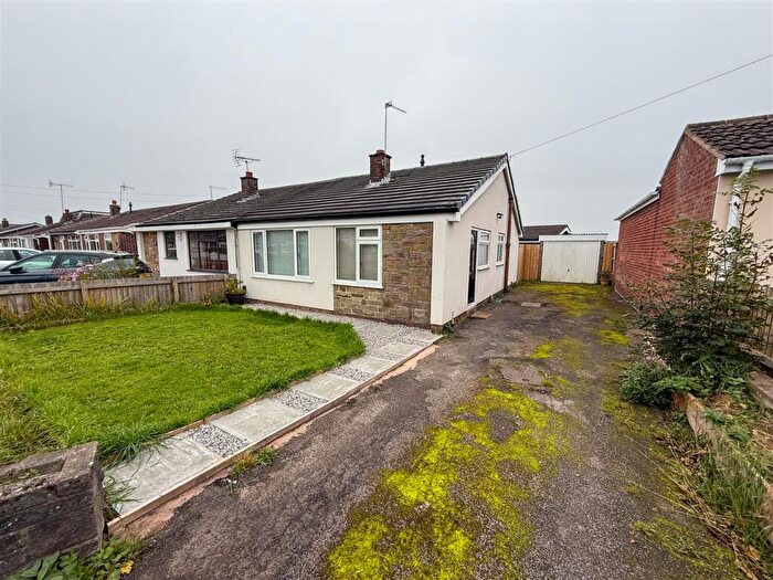 2 Bedroom Semi-Detached Bungalow To Rent In Lyndhurst Drive, Brown Lees, ST8