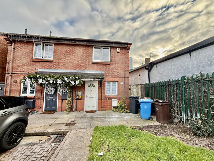 3 Bedroom End Of Terrace House To Rent In Selkirk Street, Derby, Derbyshire, DE21