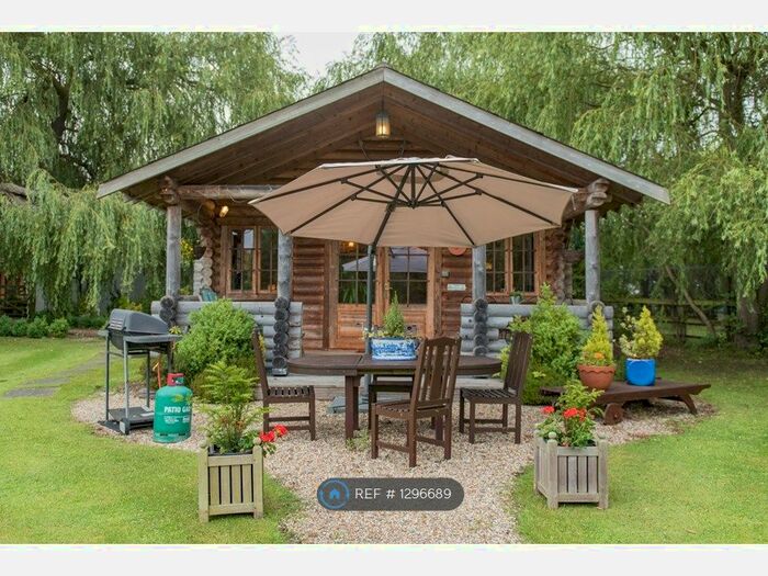 1 Bedroom Detached House To Rent In Molehill Road, Chestfield CT5