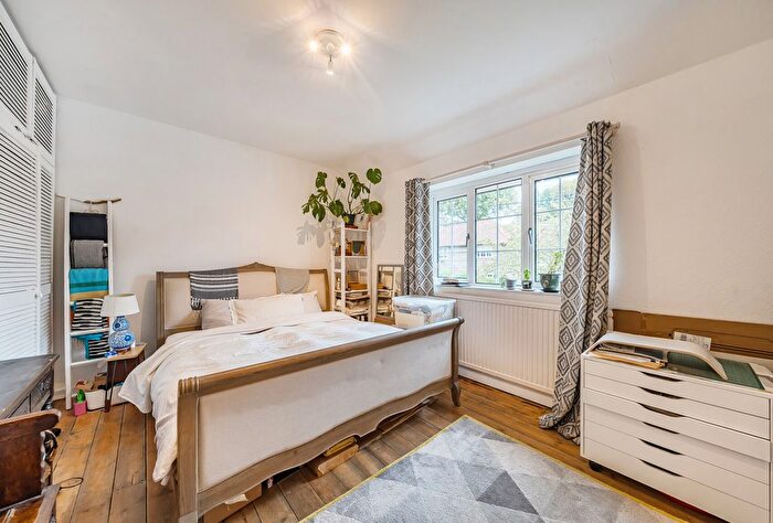 2 Bedroom Terraced House For Sale In Huntingfield Road, London, SW15