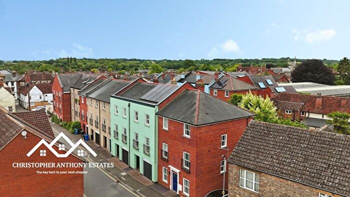 5 Bedroom Terraced House For Sale In Burkitts Lane, Sudbury, CO10