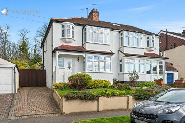 3 Bedroom Semi Detached House For Sale In Rookwood Avenue, Wallington, SM6