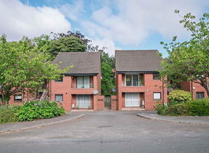 2 Bedroom Apartments For Sale In Cherry Tree, Belfast, BT5