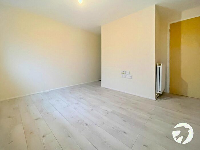 1 Bedroom Studio To Rent In Onyx Drive, Sittingbourne, Kent, ME10