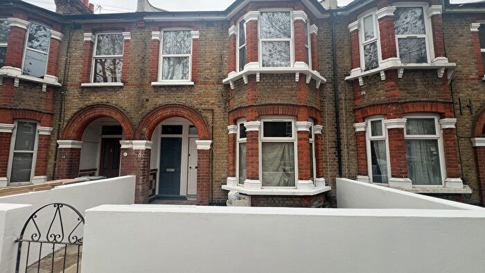 4 Bedroom Maisonette To Rent In Claude Road, London, E13
