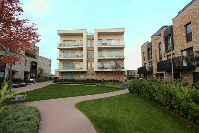 2 Bedroom Flat To Rent In Henty Close, Trumpington, Cambridge, Cambridgeshire, CB2