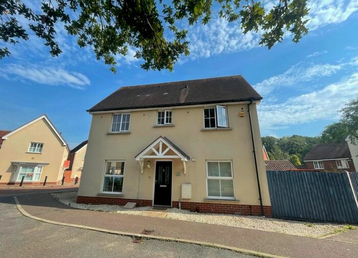 3 Bedroom Detached House To Rent In Weetmans Drive, Colchester, CO4