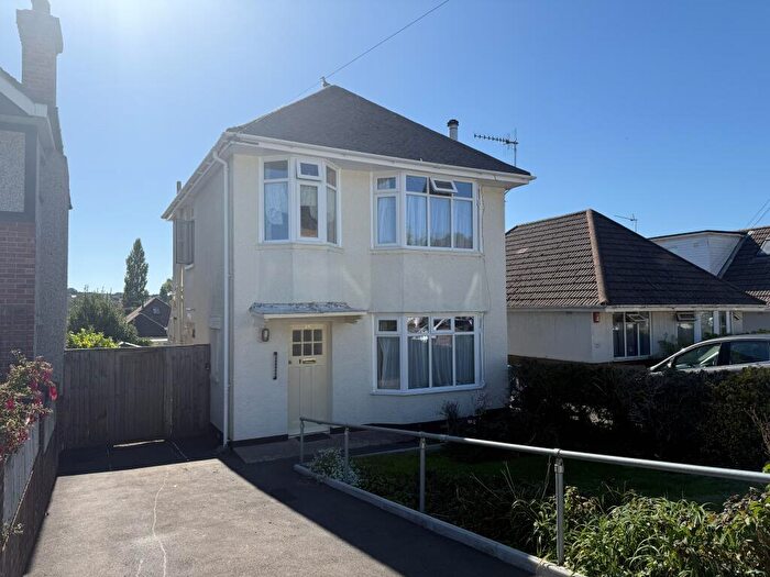 3 Bedroom Detached House For Sale In Connaught Crescent, Poole, Bournemouth Christchurch Poole, BH12