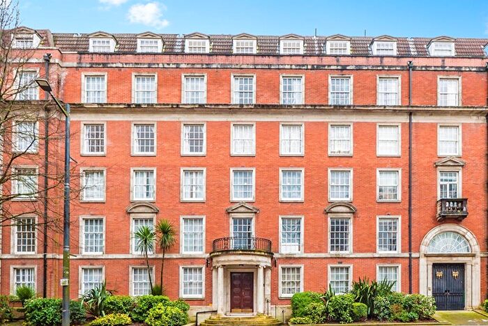 2 Bedroom Apartment For Sale In Westgate Street, Cardiff, CF10