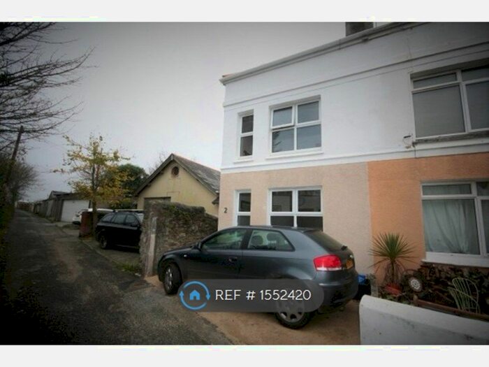 4 Bedroom Semi-Detached House To Rent In Bar Lane, Falmouth, TR11