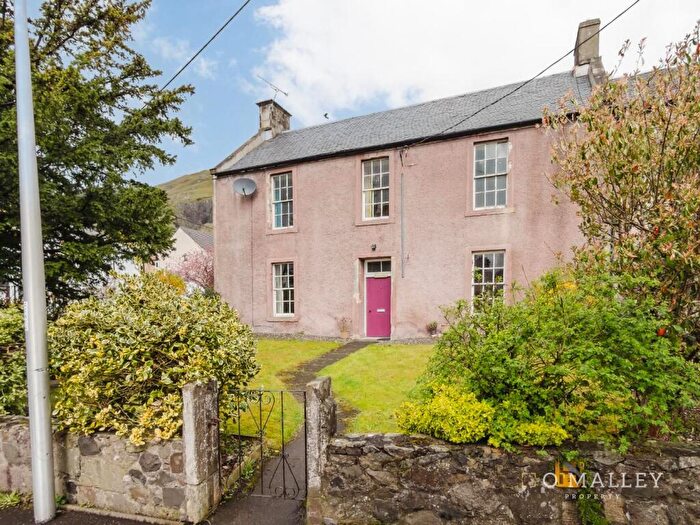 5 Bedroom End Of Terrace House For Sale In Cairnton Place, Tillicoultry, FK13