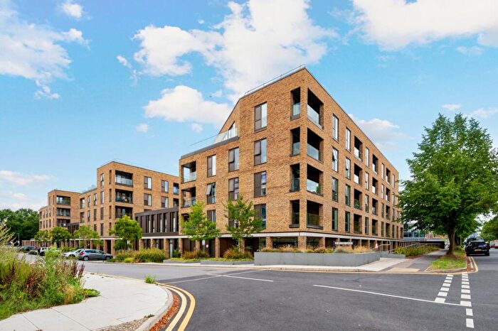 2 Bedroom Apartment For Sale In Spitfire Chase, Walton-on-Thames, KT12