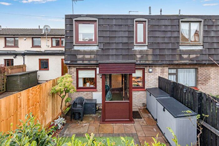 1 Bedroom End Of Terrace House For Sale In Balbirnie Place, Roseburn, Edinburgh, EH12