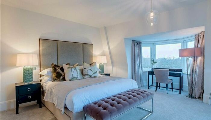 4 Bedroom Flat To Rent In Park Road, London, NW8