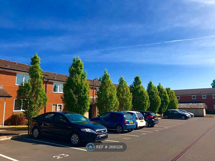 1 Bedroom Flat To Rent In Weston Rhyn, Shropshire, SY10