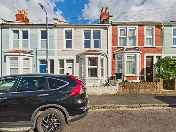 2 Bedroom Terraced House For Sale In Seaton Road, Bristol, BS5