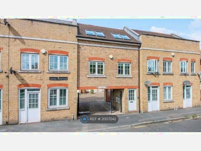 2 Bedroom Terraced House To Rent In Lownes Courtyard, London, SE13