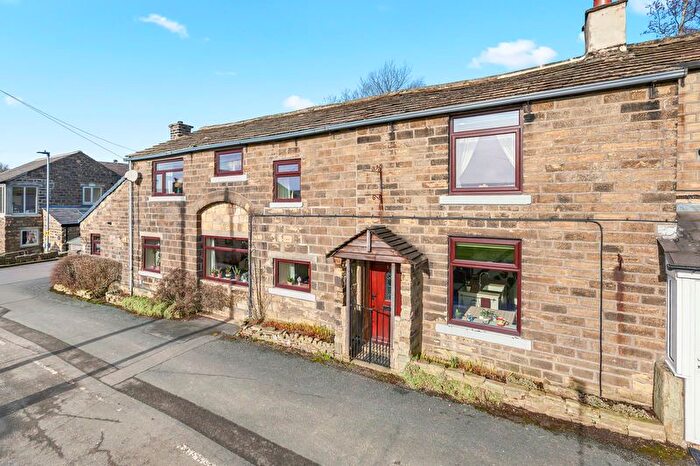 4 Bedroom Property For Sale In Upper Marsh Lane, Oxenhope, BD22