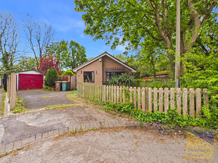 3 Bedroom Bungalow For Sale In Greenfield Way, Ingol, PR2