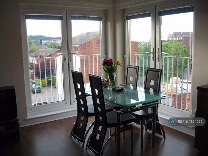 2 Bedroom Flat To Rent In New Mart Place, Edinburgh, EH14