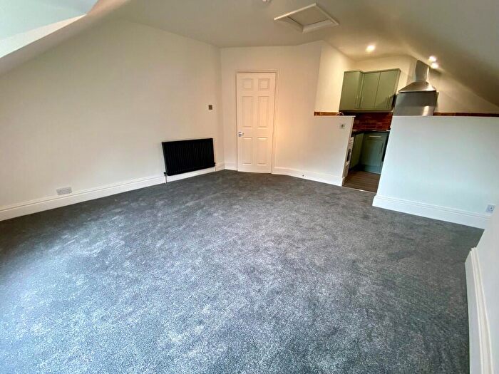 2 Bedroom Apartment To Rent In Old Christchurch Road, Bournemouth, BH1