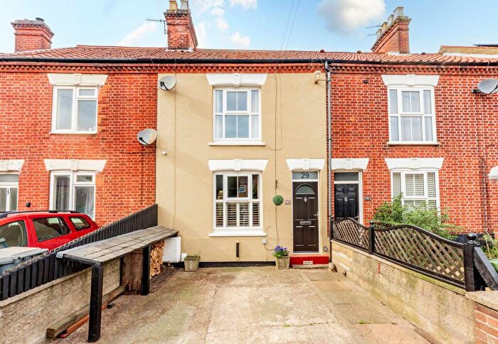3 Bedroom Terraced House For Sale In North Walsham Road, Catton, NR6