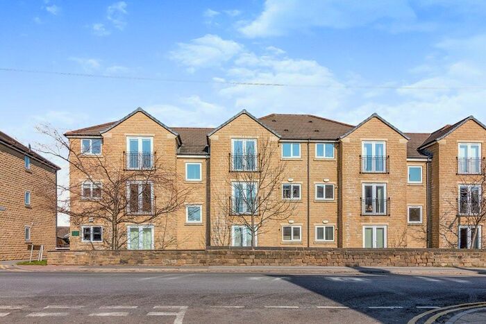 2 Bedroom Flat To Rent In Jordan Hill, Gawber Road, Barnsley, South Yorkshire, S75