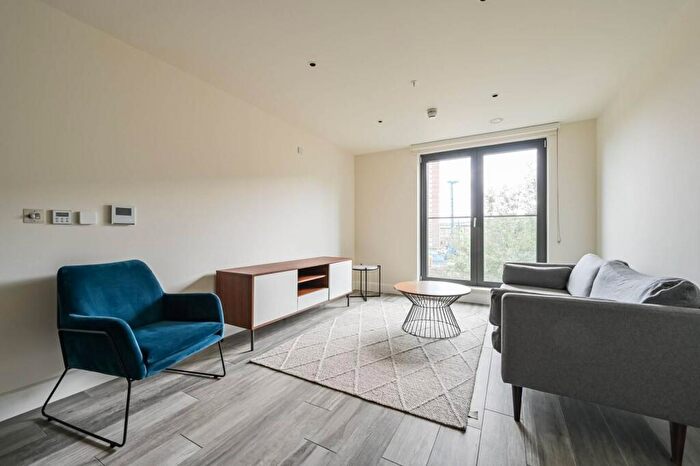 1 Bedroom Flat To Rent In Collier Point, Union Wharf, Greenwich, London, SE8
