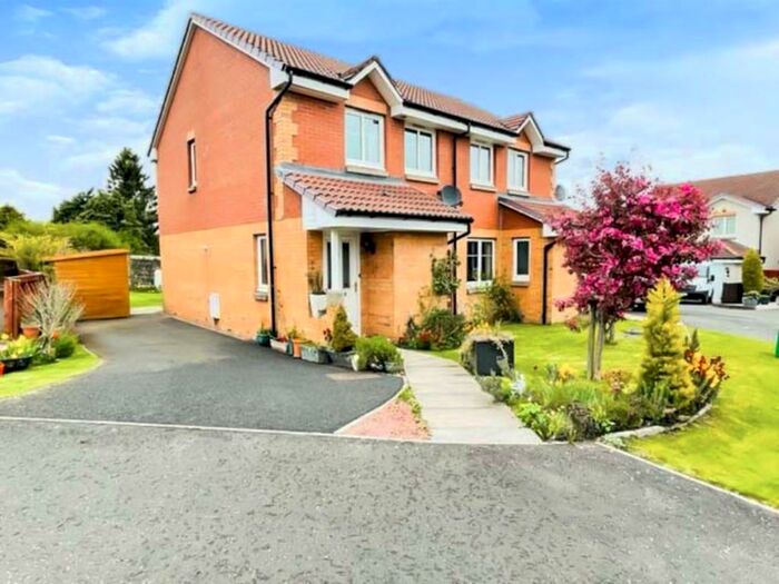 3 Bedroom Semi-Detached House For Sale In Bowhill View, Cardenden, Lochgelly, KY5
