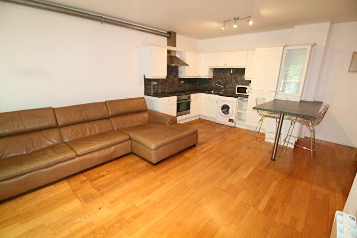 2 Bedroom Flat To Rent In Aberdeen Street, Sneinton, Nottingham, NG3