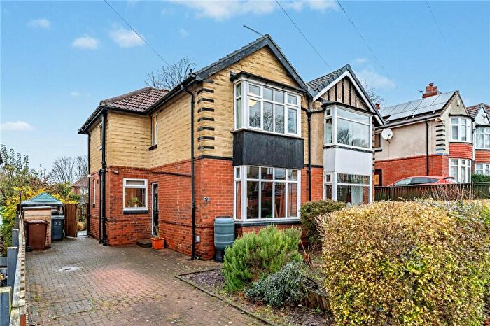 3 Bedroom Semi Detached House For Sale In Roxholme Terrace, Chapel Allerton, Leeds, LS7