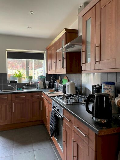 3 Bedroom Terraced House To Rent In Alice Street, Neath, SA11