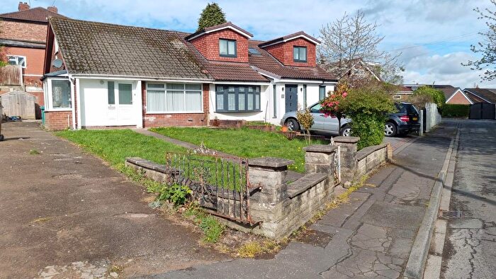 3 Bedroom Semi-Detached Bungalow To Rent In Tolworth Drive, Manchester, M8