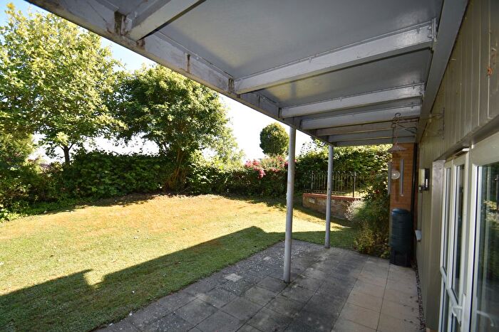 2 Bedroom Flat For Sale In Patrons Way West, Denham Garden Village, Buckinghamshire, UB9