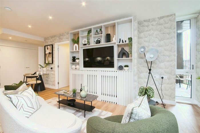 1 Bedroom Flat For Sale In Cherry Orchard Road, Croydon, CR0